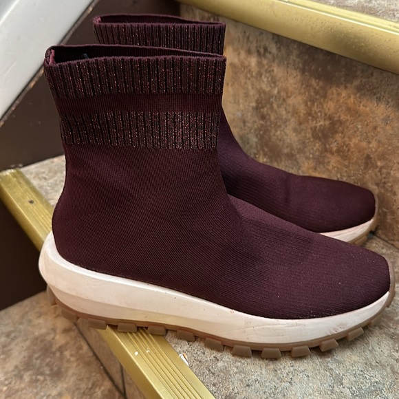 H&M sock style sneaker boots - Picture 2 of 6